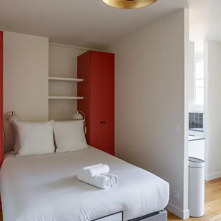 The 15 Place Apartment